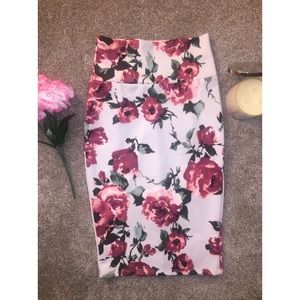 Gorgeous Floral Pencil Skirt!!!